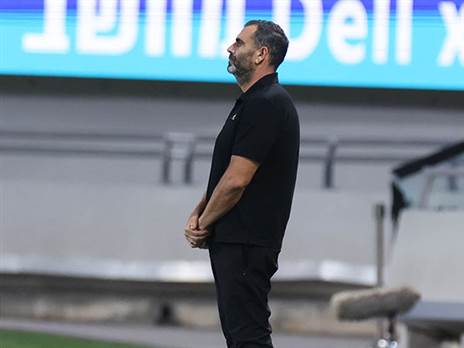 "האחריות עליי". קורצקי (דני מרון)