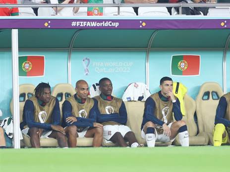 סוף הוא תמיד התחלה. נראה לנו (Fareed Kotb/Anadolu Agency via Getty Images)