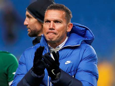 מוכן למגפש עם האקסית. בכר (אלן שיבר)