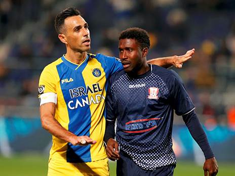 ערן זהבי מגיע לחזק את טאלב טוואטחה. דגו ראה אור בקצה המנהרה (אלן שיבר)