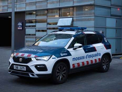 מכונית המשטרה שהעבירה את דני אלבס לבית המשפט (GETTY)