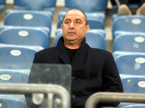 בן זקן. "חמור" (אלן שיבר)