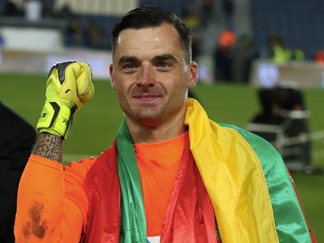 כבר שנתיים ידע מה יעשה אחרי הפרישה. שטקוס (אלן שיבר)