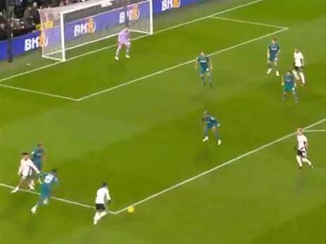 החיתוך למרכז הרחבה