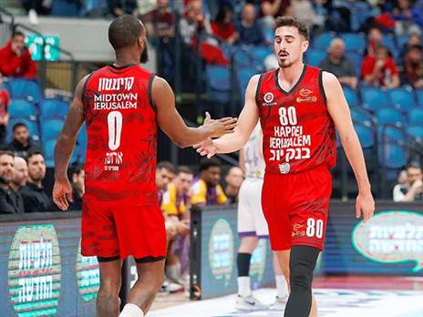 משמח (אלן שיבר)