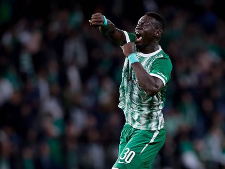 הופעה הגנתית אדירה. סק (מאור אלקסלסי)