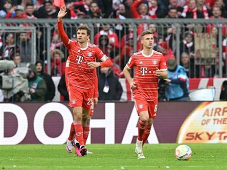 ואז מולר שם את השני (KERSTIN JOENSSON/AFP via Getty Images)