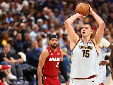 "אילוצים משפחתיים" (GETTY)