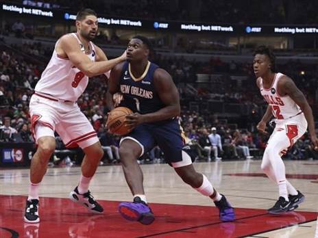 וויליאמסון. אדיר כשהוא משחק (Chris Sweda/Chicago Tribune/Tribune News Service via Getty Images)