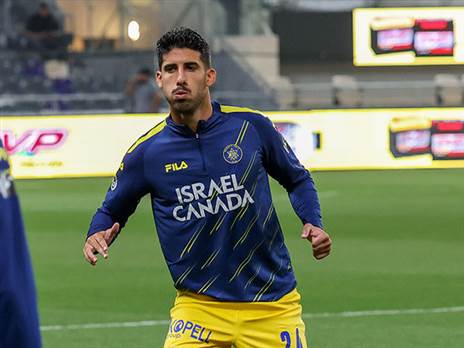 סמל הקיץ - לטוב, ולרע. יונתן כהן (צילום: דני מרון)