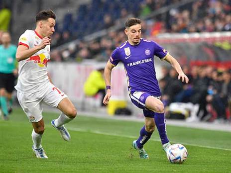 דורון ליידנר במדי אוסטריה וינה. פיינגולד יצטרף אליו באולימפיאקוס? (GETTY)