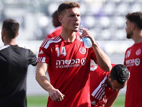 "כל המשפחה הופכת להיות חלק מזה" (דני מרון)