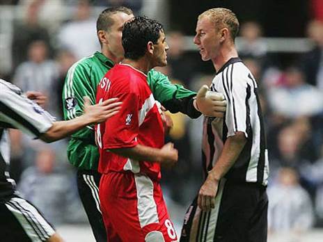 העימות בין באט לסואן (GETTY)