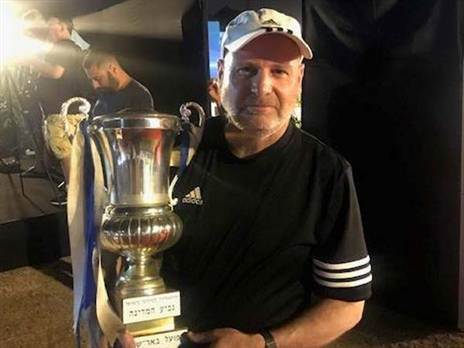 משה ניר. לא מזניח את הילדים