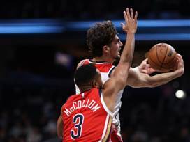 ניצחו 3 משחקים מ-23 (Getty)