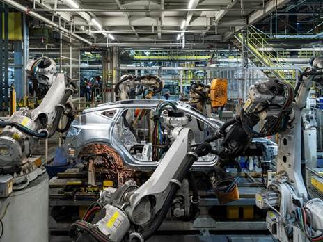 פס הייצור של פולסטאר 3 בפעולה