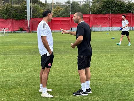 (הפועל ת“א, רשמי)