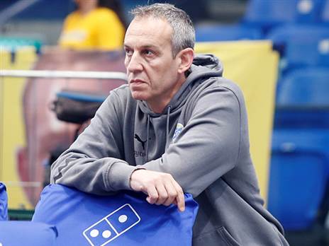 מעריך את כהן. קטש (אלן שיבר)