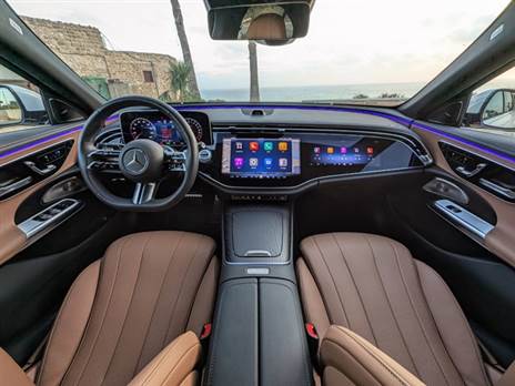 שילוב בין יוקרה קלאסית לדיגיטליזציה