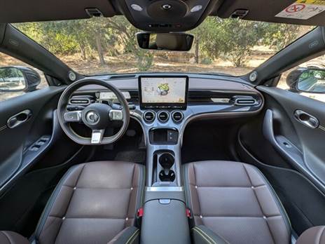 עיצוב מקורי, בערך. איכות ההרכבה לא מצטיינת