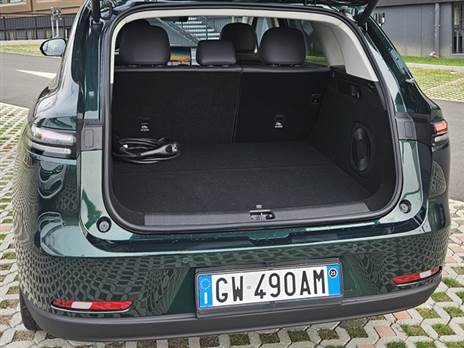 נפח מספק של 435 ליטר ועד 1,410 ליטר בקיפול מושבים