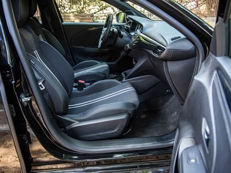 תנוחת נהיגה נמוכה