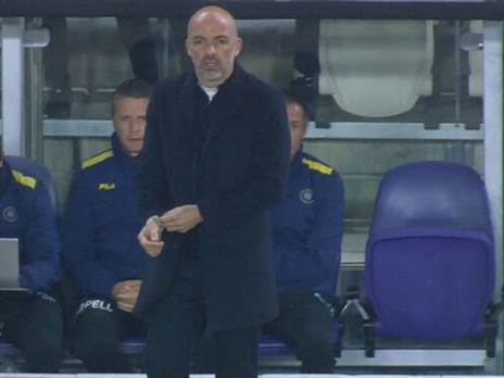 לאזטיץ` במחצית הראשונה