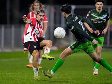 צריך לשחק בבוגרת (Getty)