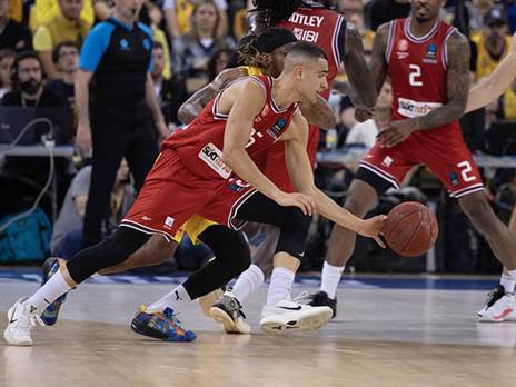 האדומים פשוט רצו יותר (הפועל ת“א, רשמי)