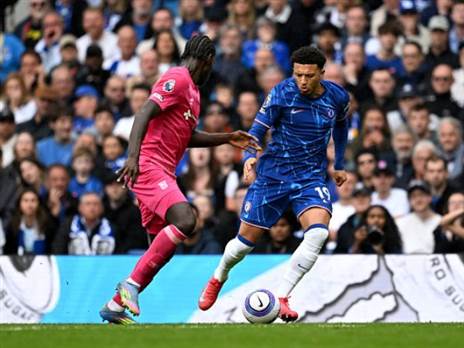 צ`לסי מתרחקת מהאלופות (getty)