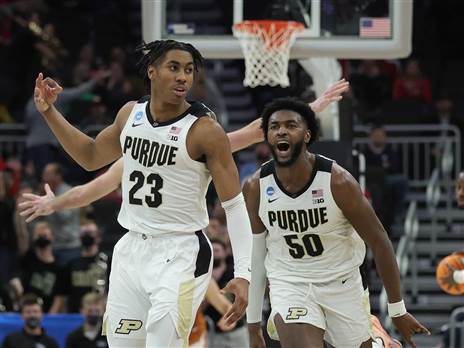 אייבי חוגג בפרדו עם טרביון וויליאמס ממכבי ת“א (Getty)