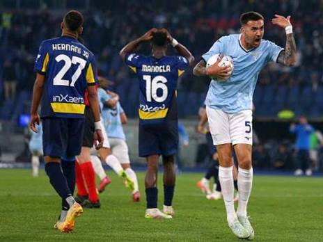 עם צמד ב-5 דקות (GETTY)