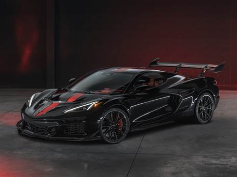 זה מה שקורה כשמשלבים בין מנוע הבנזין של ה-ZR1 למנוע החשמלי של ה-E-Ray