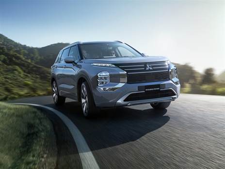 אין שינוי ביחידת ההנעה. הפלאג-אין לא מתוכנן, אבל בשנה הבאה נקבל גרסה מיקרו-היברידית