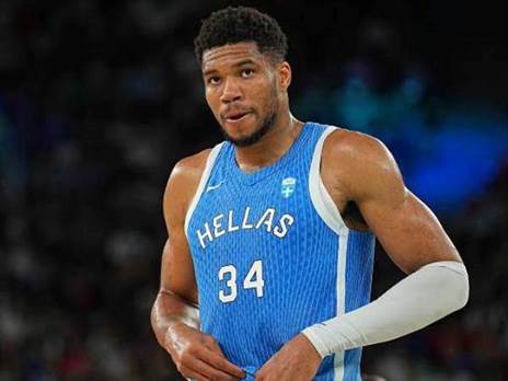 לא ישחק מול ישראל. יאניס (GETTY)