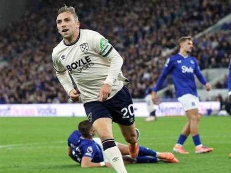 (Photo by DARREN STAPLES/AFP via Getty Images)