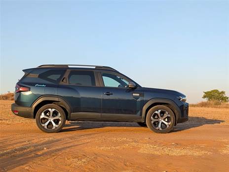 דאצ`יה ביגסטר - הוא באמת גדול יותר מהדסאטר - ארוך ממנו ב-23 ס“מ