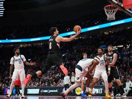 הכל עליו (Soobum Im/NBAE via Getty Images)