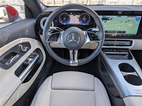 הנדסת האנוש לא מוצלחת, גם רשימת האבזור לא מרשימה מאוד