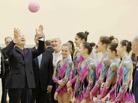 פרס. דואג לערכים של הצעירים (אלן שיבר)