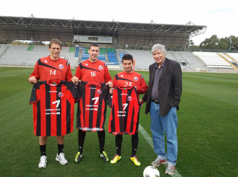 כץ עם חטיב (מימין), קרטלו וצ'ריל (הפועל חיפה, האתר הרשמי)