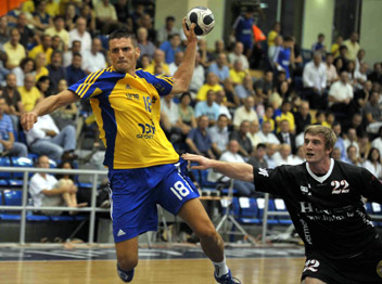 רושקה. עזר גם כשהוא חולה