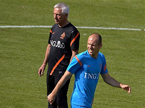 ואן מרוויק ורובן באימון הולנד (GETTYIMAGES)