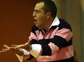 נתן. "עושה גליצ'ים על הקו אבל הפערים גדולים"