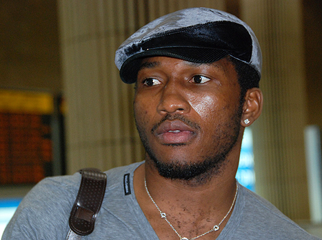 בחוץ בחוץ. דג'מבה דג'מבה (דרור פיקלני, וואלה)