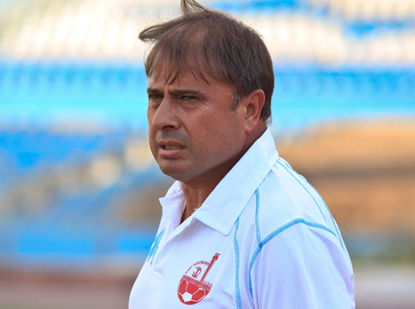 אלישע לוי. קשיים מול דיא סבע