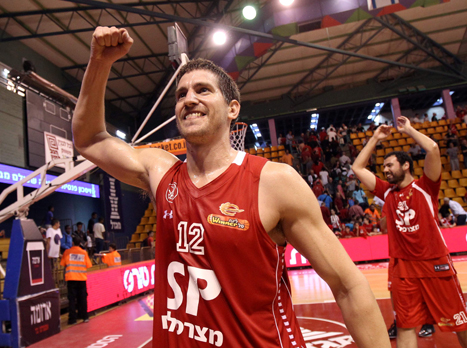 מתחזקים. מתן נאור והאדומים