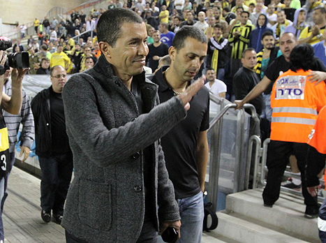 הסכם הרכישה קרוב. טביב (קובי אליהו, וואלה!)