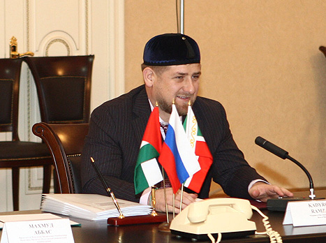 נשיא צ'צ'ניה רמזאן קאדירוב: "הספורט צריך לקרב בין הצדדים" (gettyimages)