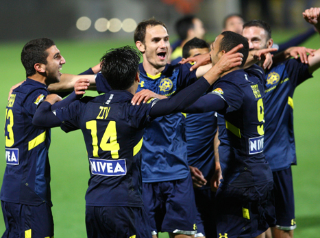 במרכז התמונה - מכביסט מלידה